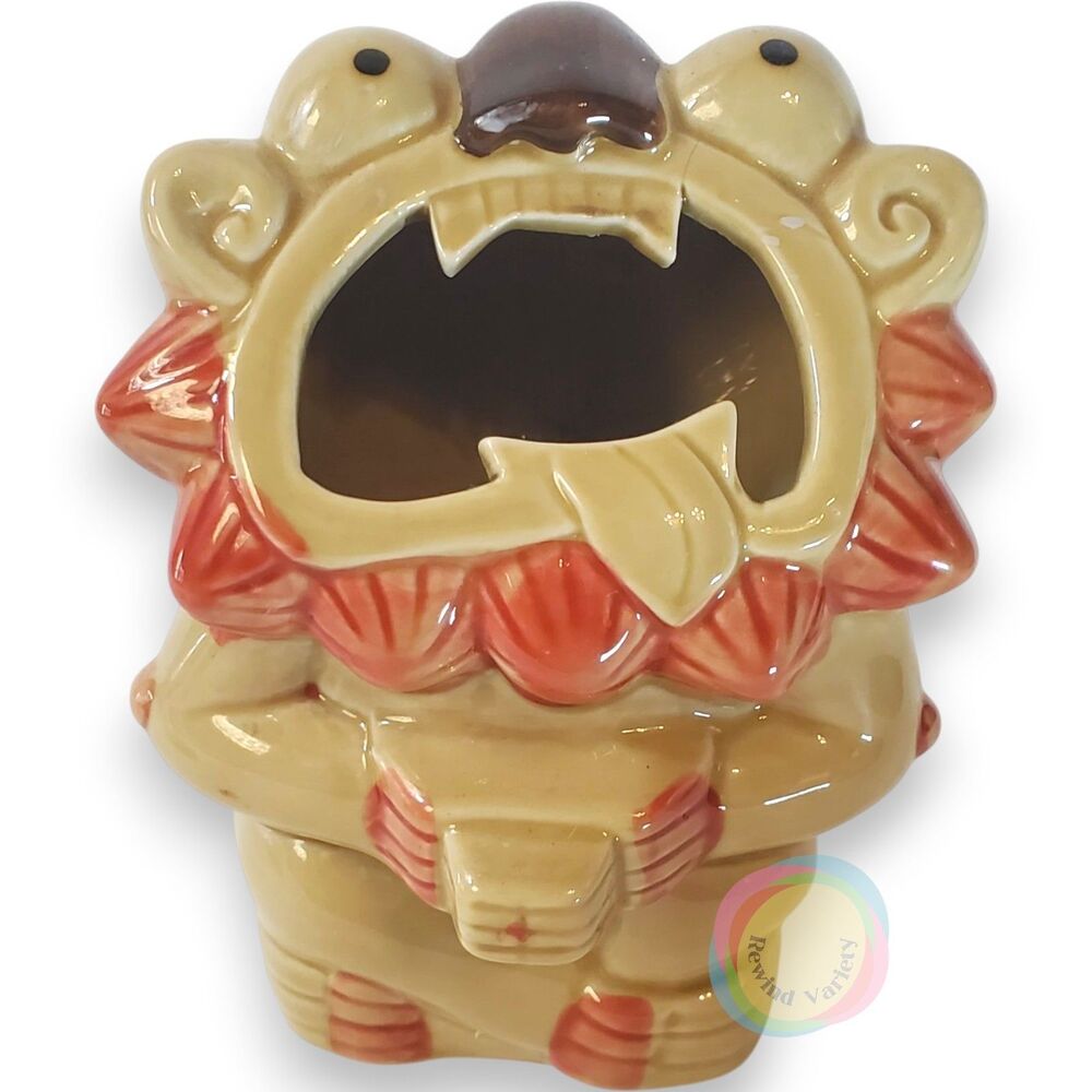 Sam's Restaurant Group Tiki Mug Showa Shisa Lion